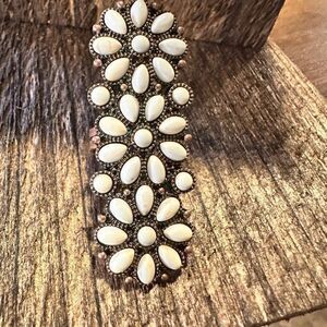Western Boho Hippie Triple Stone Floral Concho Cuff Ring: Copper White, Gift Box